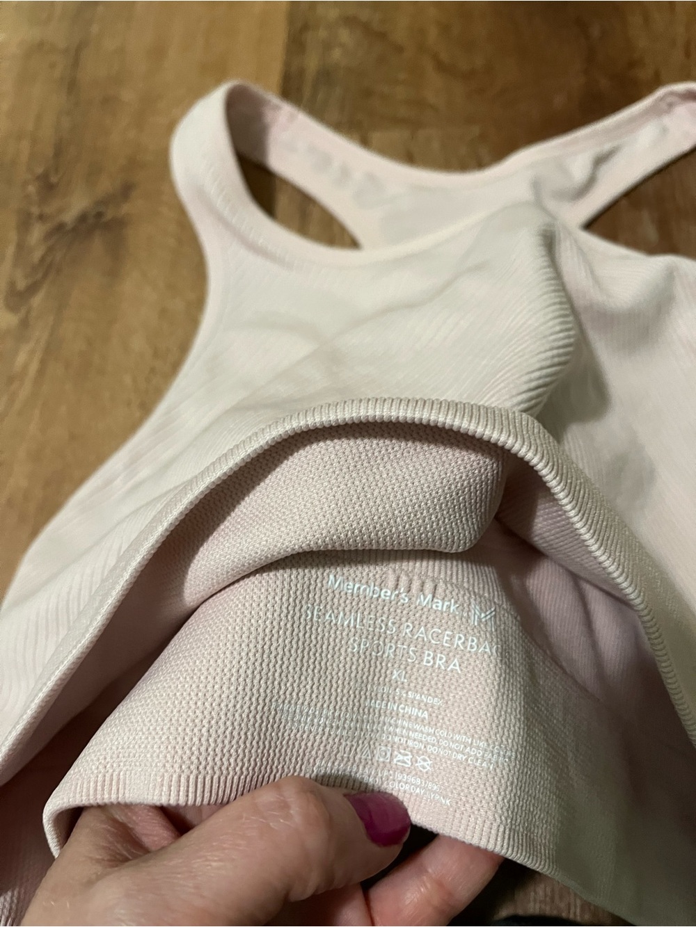 Women’s Seamless Racerback Sport Bras - White, Pink, Gray - Picture 3 of 5